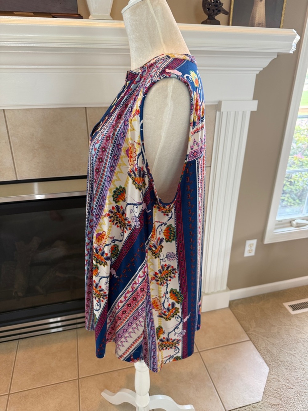 Westport Navy Multicolor Floral Stripe Sleeveless Top - Picture 4 of 6